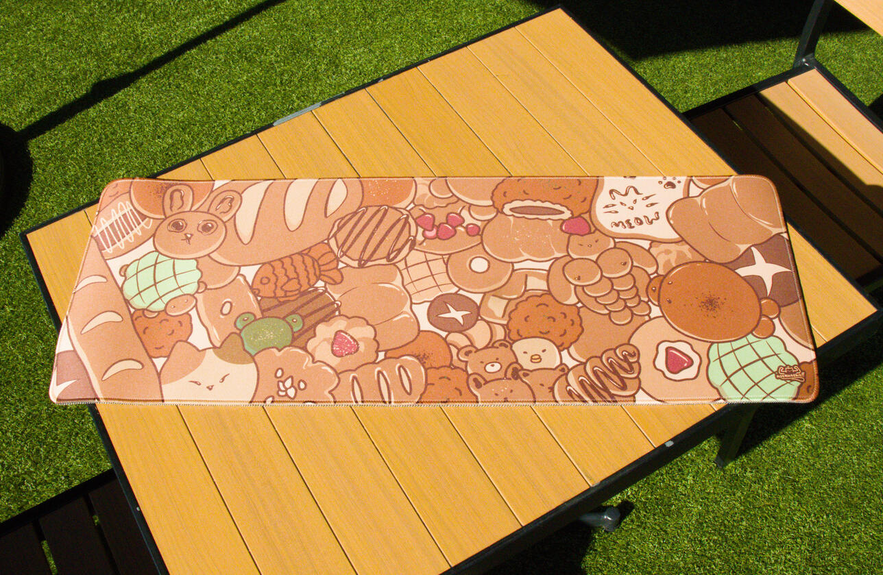 bread deskmat